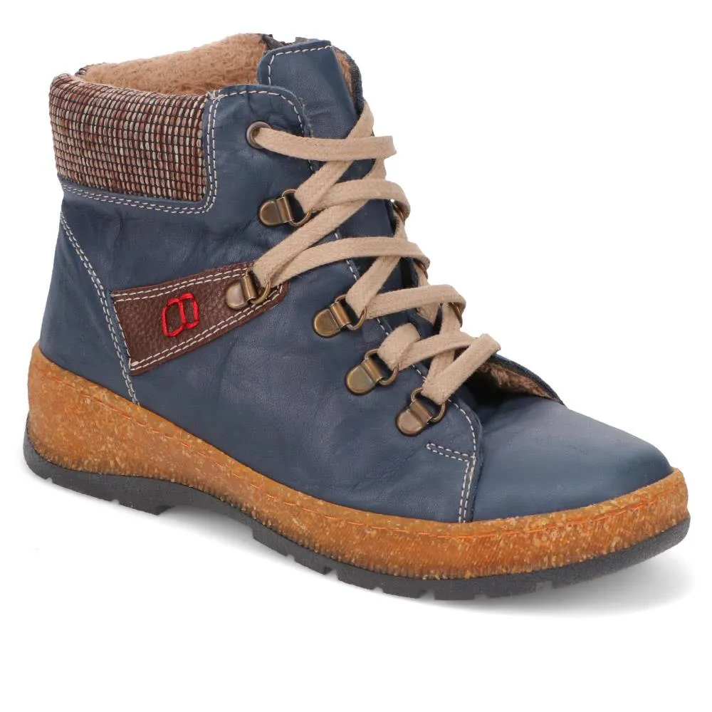 Lace-Up Leather Boots - HAK38013 / 324 223