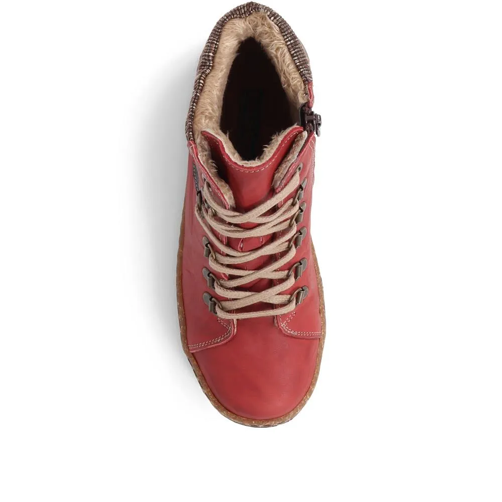 Lace-Up Leather Boots - HAK38013 / 324 223
