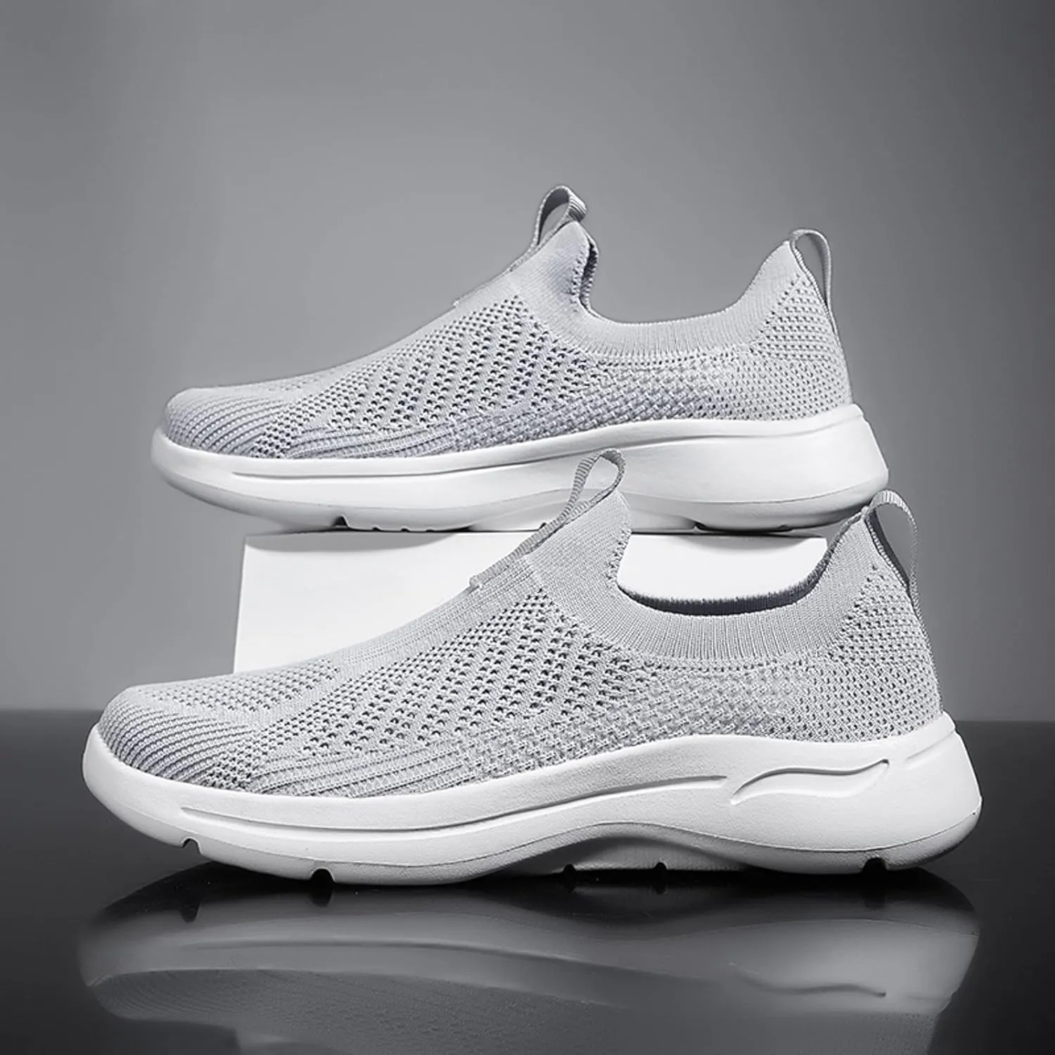 Men's Sports Shoes Versatile Elastic Knit Sneakers Breathable Slip On Sock Shoes Lightweight Workout Shoe