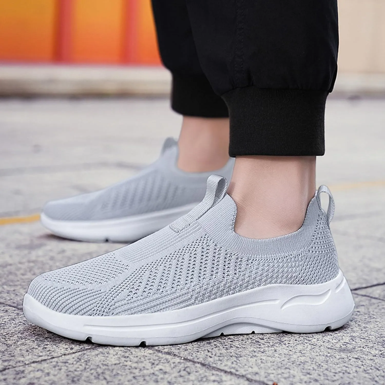 Men's Sports Shoes Versatile Elastic Knit Sneakers Breathable Slip On Sock Shoes Lightweight Workout Shoe