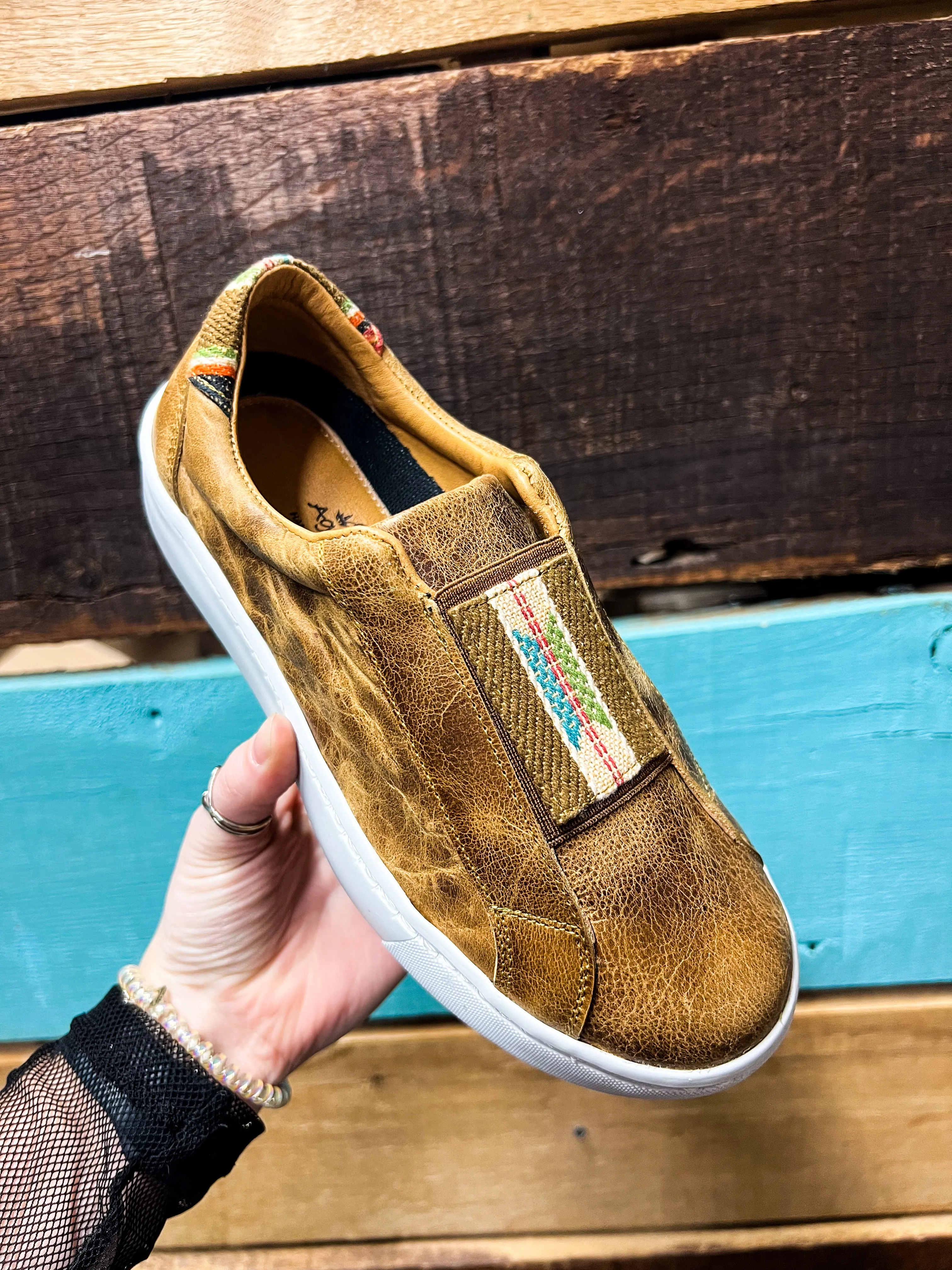 Western Shania Sneaker