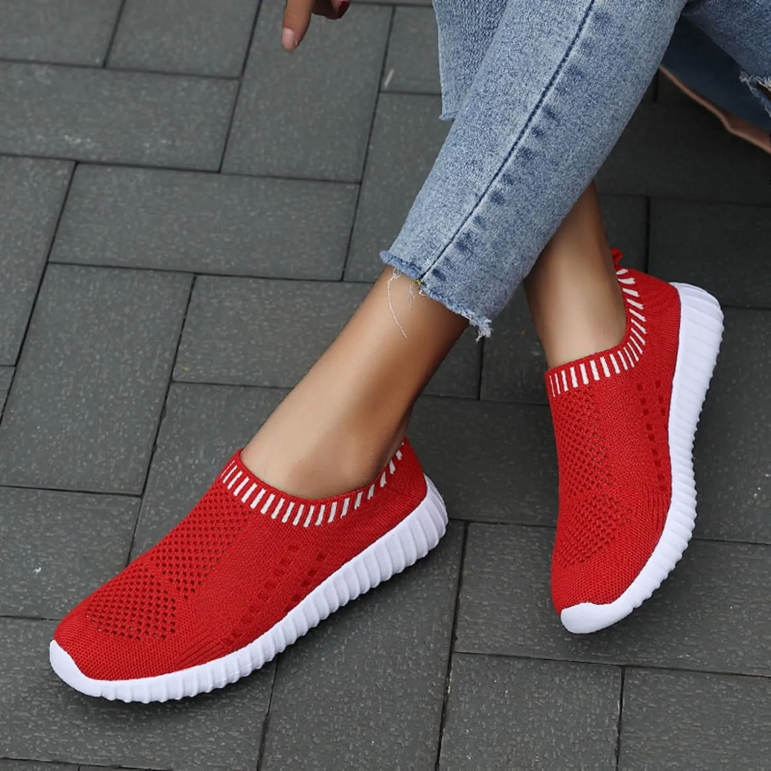 Womens Athletic Walking Shoes Slip On Shoes Sneakers Casual Mesh Non Slip Running Shoe Laceless Breathable Lightweight Knit Sneakers Comfortable Outdoor Tennis Workout Big Size Soft Sole Loafers